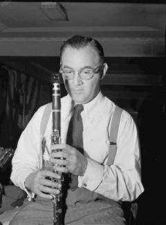 Jazz History Quiz #133 photo by William Gottlieb/Library of Congress