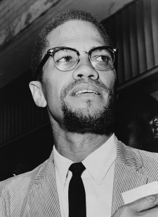 Malcolm X/photo by Herman Hiller/LOC